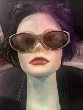 Classic Brown Oval Women's Sunglasses